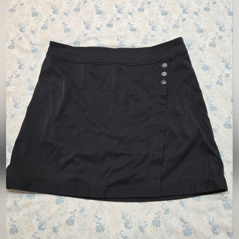 Tail Black A-Line Mini Golf Skirt Size 8
